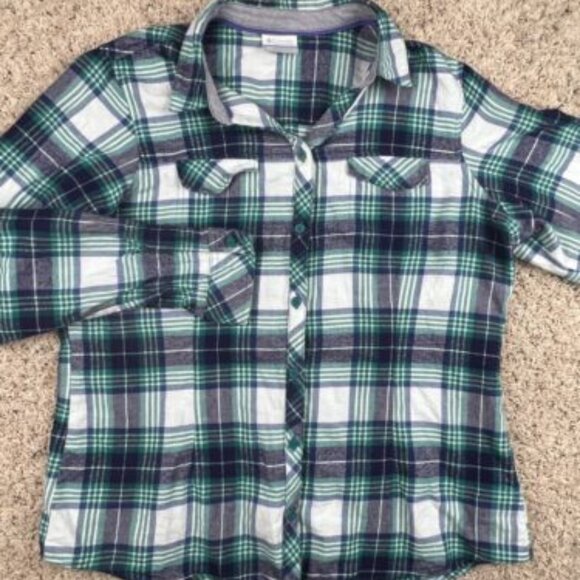 Columbia Women's Button Up Flannel Size Large Green Plaid Flannel Outdoors - Picture 1 of 6